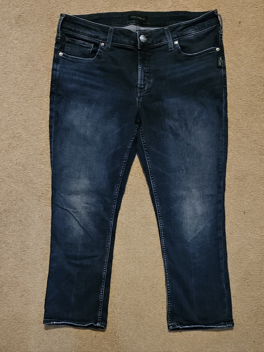 Silver Jeans Women's Elyse Capri Jeans